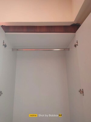 Room in 4 BHK Apartment at Sector 84 – for Rent