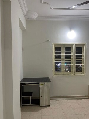 Room in 3 BHK Apartment at Sun South Street, Bopal – for Rent