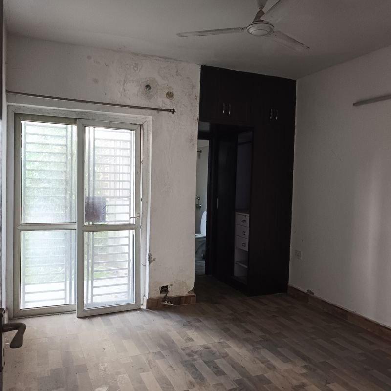 3 BHK 250 Sq.Yd. Builder Floor in BPTP Elite Floors