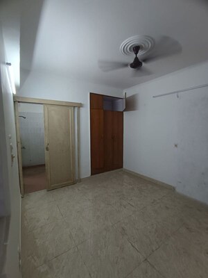 Room in 3 BHK Apartment at Sector 12 Dwarka – for Sale