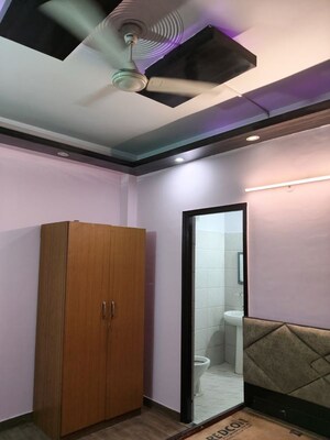 Furnished Amenities in 2.5 BHK Builder Floor at Investors Aashiyana, Sector 70 – for Rent