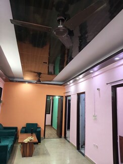 2.5 BHK + Study Room Builder Floor For Rent in Investors Aashiyana