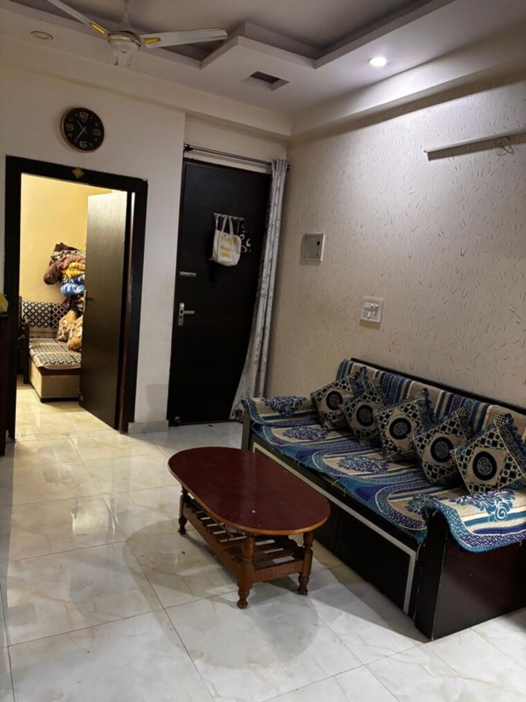 Team Area, sustain-green 2 Bedroom 900 Sq.Ft. Builder Floor In Sector 45 Noida 10274237