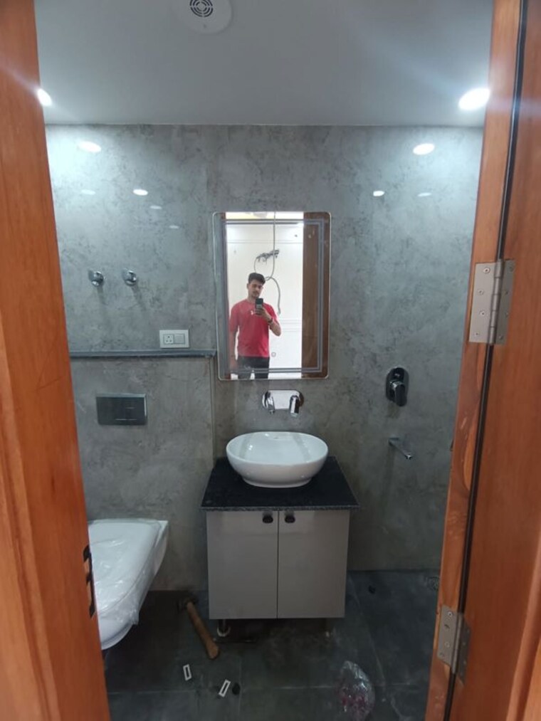 Bathroom, sector 4 dwarka 3 Bedroom 1700 Sq.Ft. Apartment In Sector 4 Dwarka Delhi 10274278