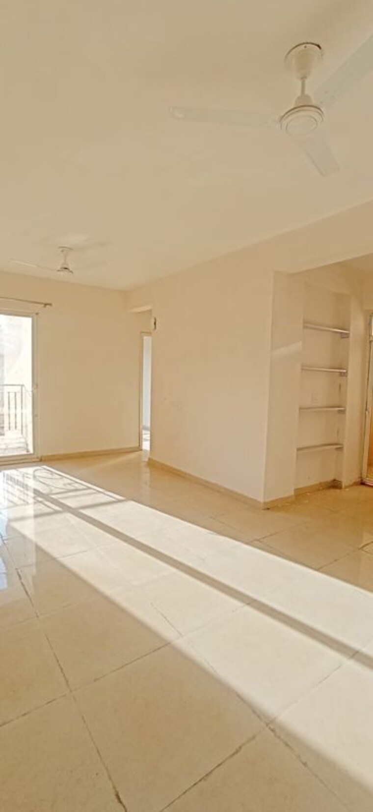 Room, signature-global-the-millennia 2 Bedroom 900 Sq.Ft. Apartment In Sector 37d Gurgaon 10003650