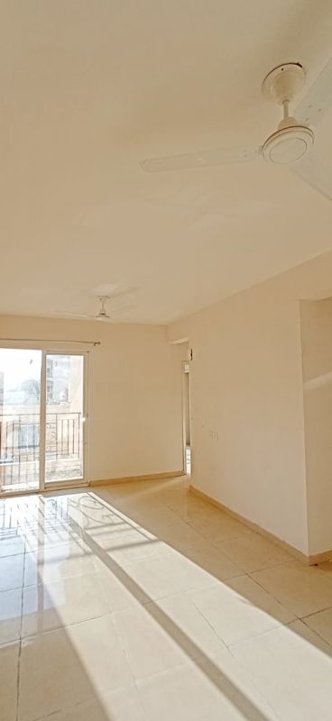 2 BHK Apartment For Rent in Signature Global The Millennia