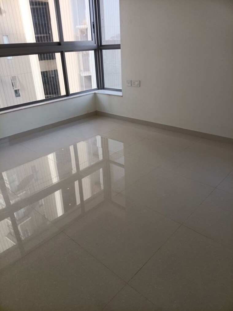 Balcony, kalpataru-paramount 2 Bedroom 711 Sq.Ft. Apartment In Kapur Bawdi Thane 10237482