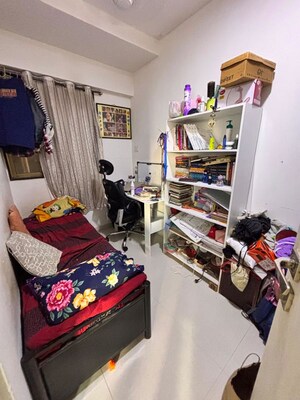 Bedroom in 2.5 BHK Apartment at Chandak Nishchay Phase 2, Borivali East – for Rent