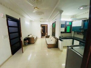 Team Area in 3 BHK Builder Floor at Sector 40 – for Rent