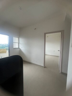 Room in 1 BHK Builder Floor at Dreams Ayana, Talegaon Dabhade – for Sale