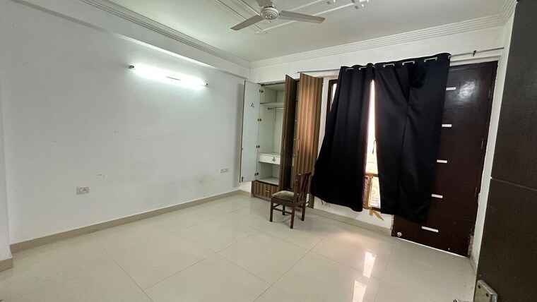 Living Room, tulip-mall 6+ Bedroom 112 Sq.Mt. Independent House In Sector 46 Noida 10274335