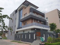 6+ BHK + Study Room,Extra Room Independent House For Sale in Tulip Mall