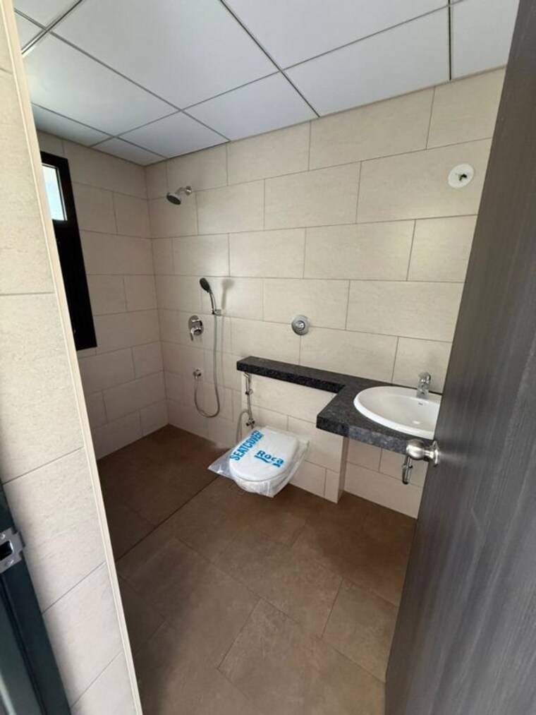 Bathroom, sobha-manhattan-towers-town-park 3 Bedroom 1755 Sq.Ft. Apartment In Hosur Road Bangalore 10274348