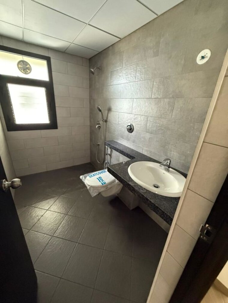 Bathroom, sobha-manhattan-towers-town-park 3 Bedroom 1755 Sq.Ft. Apartment In Hosur Road Bangalore 10274348