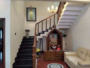 Staircase in 5 BHK Villa at Daadys Gaarden, Electronic City Phase ii – for Sale