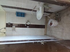 2 BHK Independent House For Rent in RWA Apartments Sector 47