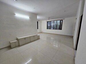 Room in 2 BHK Builder Floor at RWA Apartments Sector 41, Sector 41 – for Rent