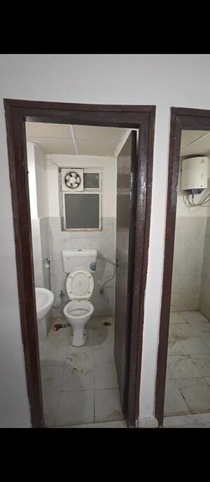 Bathroom in 1 BHK Apartment at Pivotal Paradise, Sector 62 – for Rent