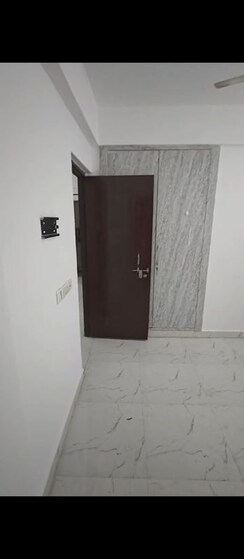 1 BHK Apartment For Rent in Pivotal Paradise