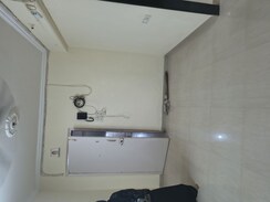 1 BHK + Store Room Apartment For Rent in Kurla East