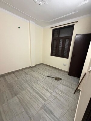 2 BHK Builder Floor For Rent in Govindpuri