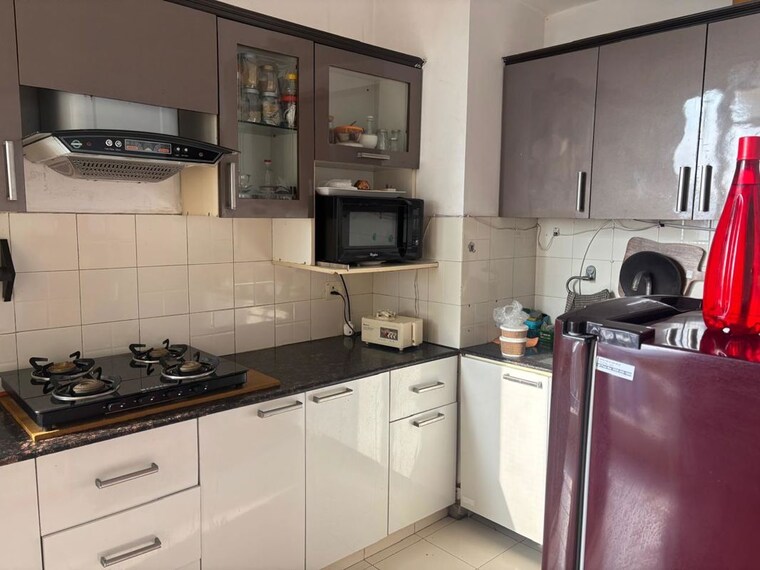 Kitchen, bestech-park-view-residency 2.5 Bedroom 1565 Sq.Ft. Apartment In Sector 3 Gurgaon 10274419