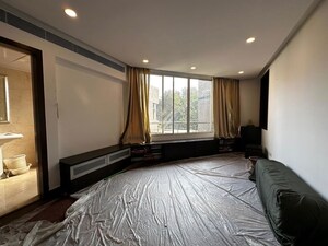 Bedroom in 3 BHK Apartment at Green Park – for Rent