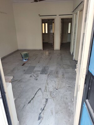 Balcony in 2 BHK Independent House at RWA Apartments Sector 41, Sector 41 – for Rent