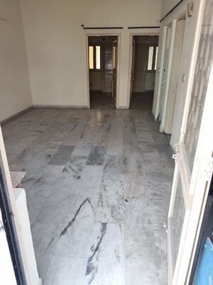 Balcony in 2 BHK Independent House at RWA Apartments Sector 41, Sector 41 – for Rent