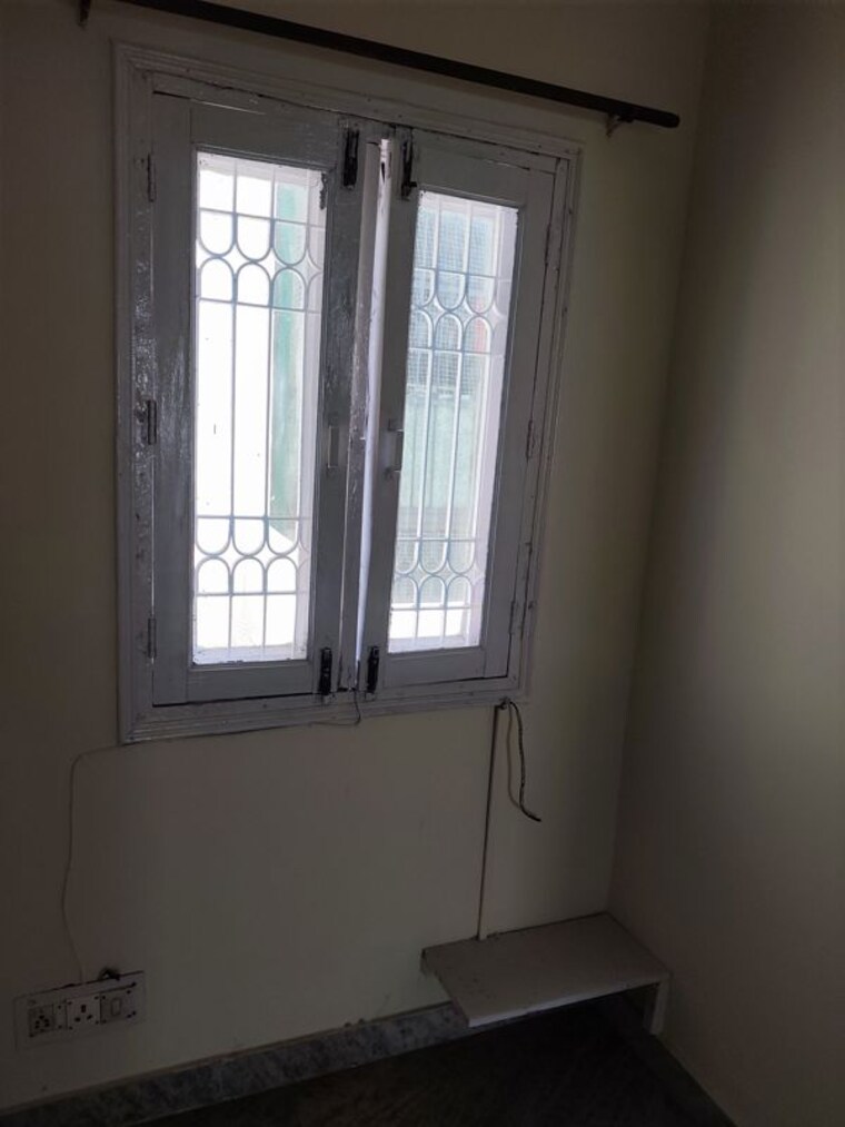 Room, rwa-apartments-sector-41 2 Bedroom 950 Sq.Ft. Independent House In Sector 41 Noida 10274434