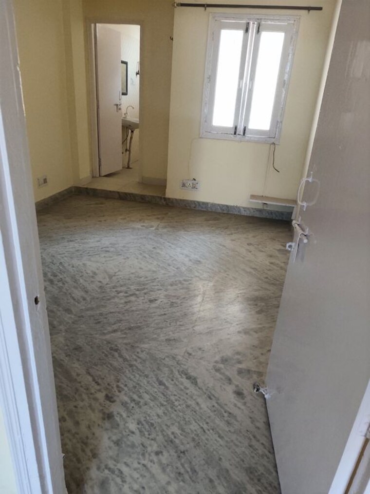 Room, rwa-apartments-sector-41 2 Bedroom 950 Sq.Ft. Independent House In Sector 41 Noida 10274434