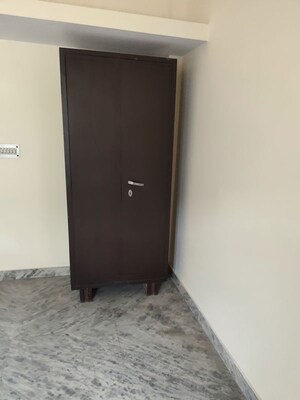 Room in 2 BHK Independent House at RWA Apartments Sector 41, Sector 41 – for Rent