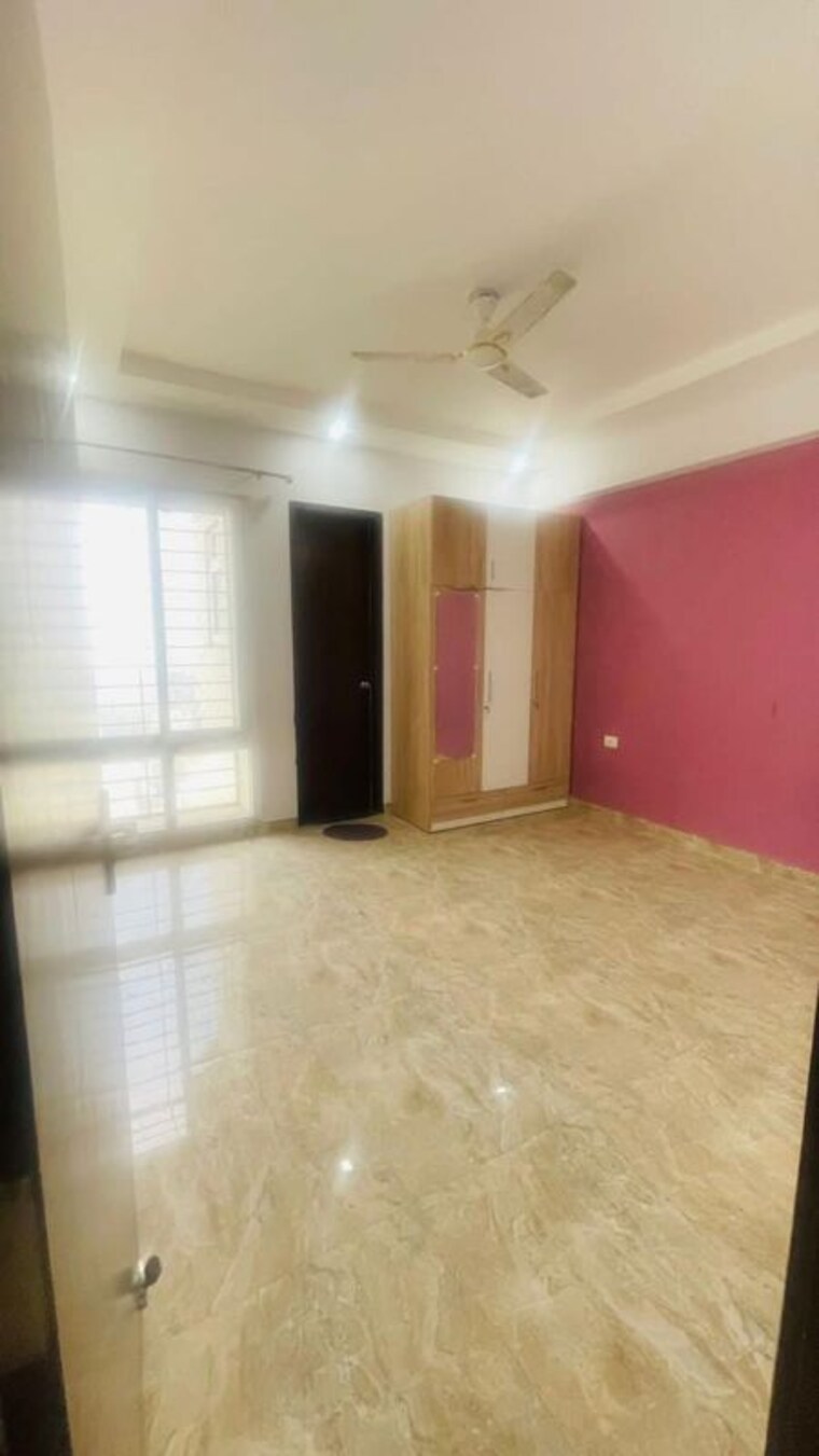 Room, mi-rustle-court 2.5 Bedroom 1525 Sq.Ft. Apartment In Gomti Nagar Lucknow 10274447