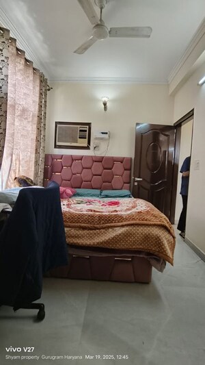 Bedroom in 2 BHK Builder Floor at Sector 31 – for Rent