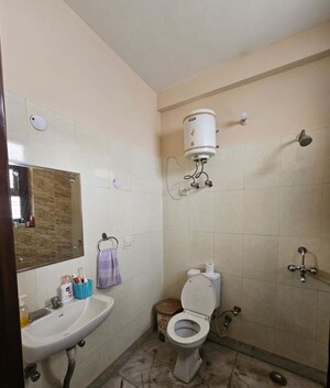 Bathroom in 2 BHK Builder Floor at Sector 31 – for Rent