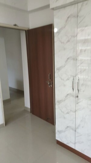 Room in 3 BHK Apartment at Landmark The Homes 81, Sector 81 – for Rent