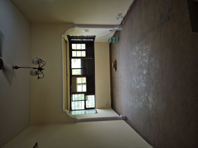 Room, mayur vihar 2.5 Bedroom 870 Sq.Ft. Apartment In Mayur Vihar Delhi 10274505