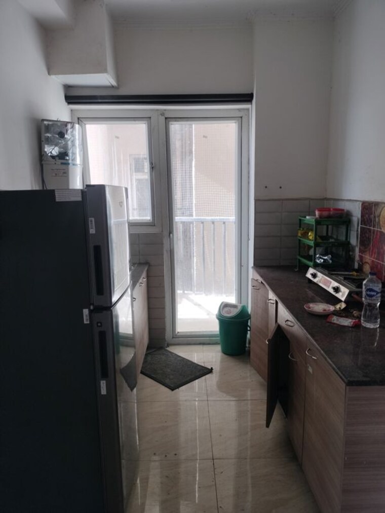 Kitchen, gaur-yamuna-city-16th-park-view 2 Bedroom 1000 Sq.Ft. Builder Floor In Gaur Yamuna City Greater Noida 10272958