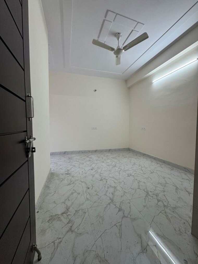 Room, chattarpur 1 Bedroom 600 Sq.Ft. Apartment In Chattarpur Delhi 10274544