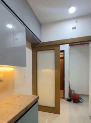 Room in 3 BHK Apartment at Windsor Garden Enclave, Vasant Vihar – for Rent