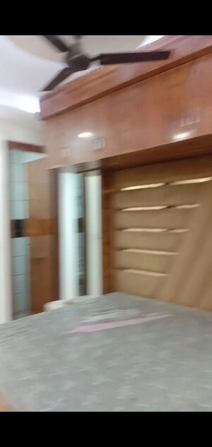 Room in 3 BHK Builder Floor at Dwarka Mor – for Sale