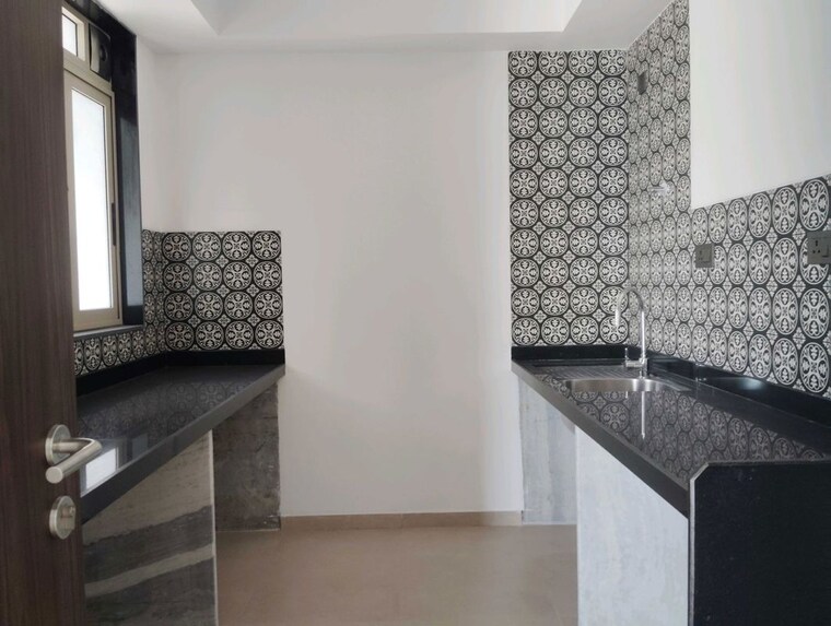 Kitchen, lodha-the-park 4 Bedroom 1600 Sq.Ft. Apartment In Worli Mumbai 10274628