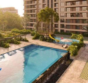 Swimming Pool in 3 BHK Apartment at Sobha Crescent, Sector 63a – for Sale