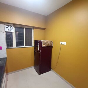 Room in 2 BHK Apartment at Essen Shonest Towers, Wakad – for Rent