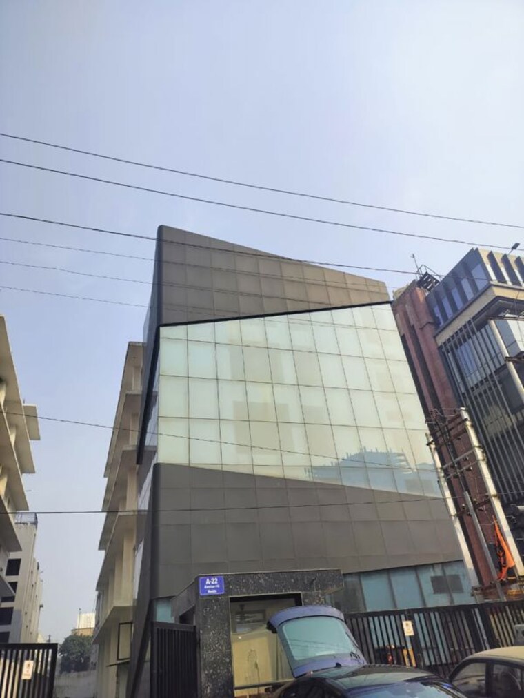 Exterior View, sector 16a Commercial Office Space 400 Sq.Ft. In Sector 16a Noida 10274663