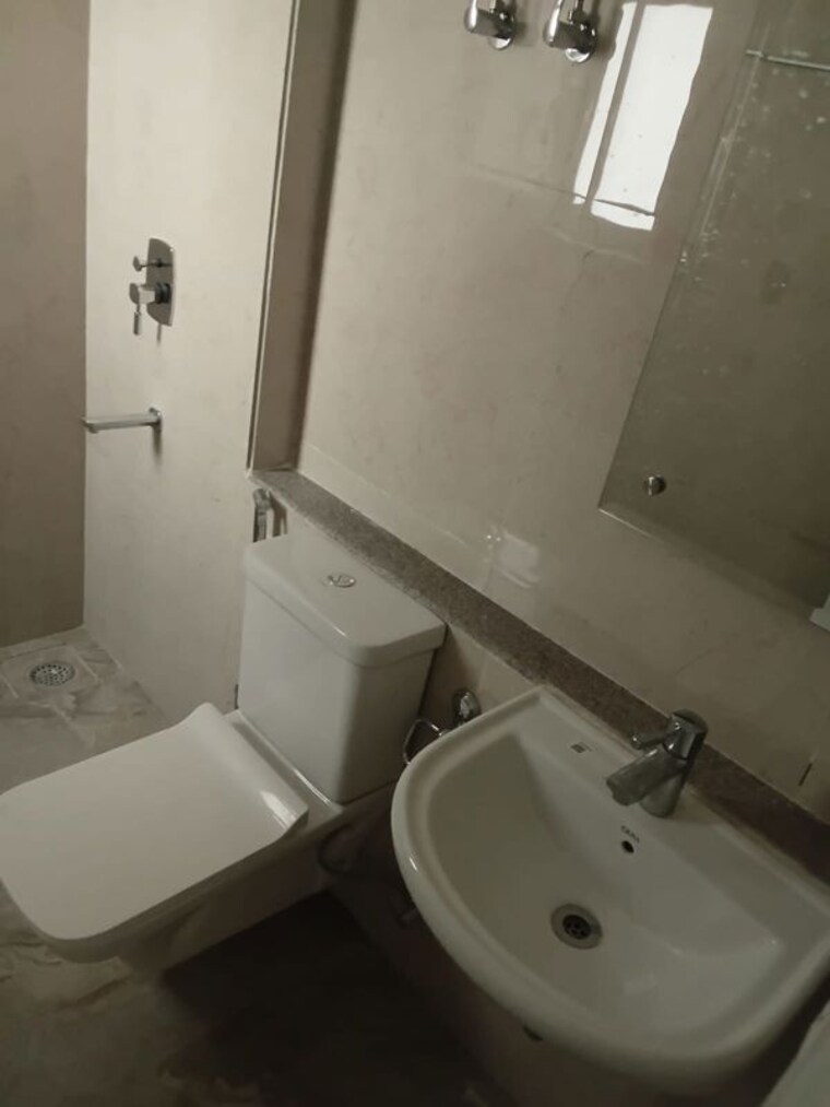 Bathroom, eldeco-live-by-the-greens 2 Bedroom 1137 Sq.Ft. Apartment In Sector 150 Noida 10274674