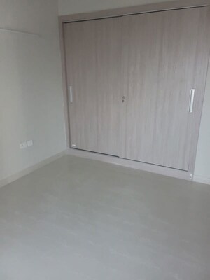 Room in 2 BHK Apartment at Eldeco Live By The Greens, Sector 150 – for Rent