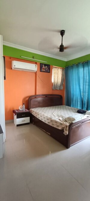 Bedroom in 2 BHK Apartment at Krishna Galaxy Santacruz, Santacruz East – for Rent
