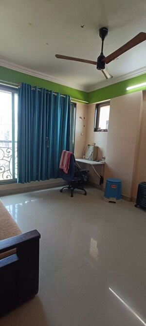 2 BHK Apartment For Rent in Krishna Galaxy Santacruz, Santacruz East