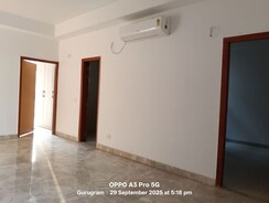 4 BHK + Servant Room Apartment For Rent in SS Linden